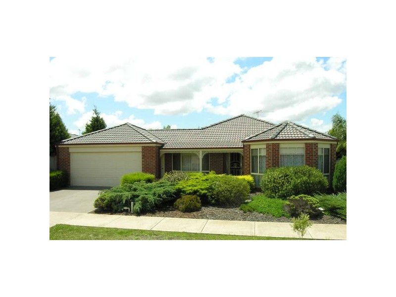 17 Skylark Court, Lara VIC 3212