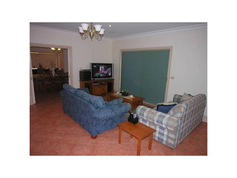 10 Benjamin Drive, Lara VIC 3212