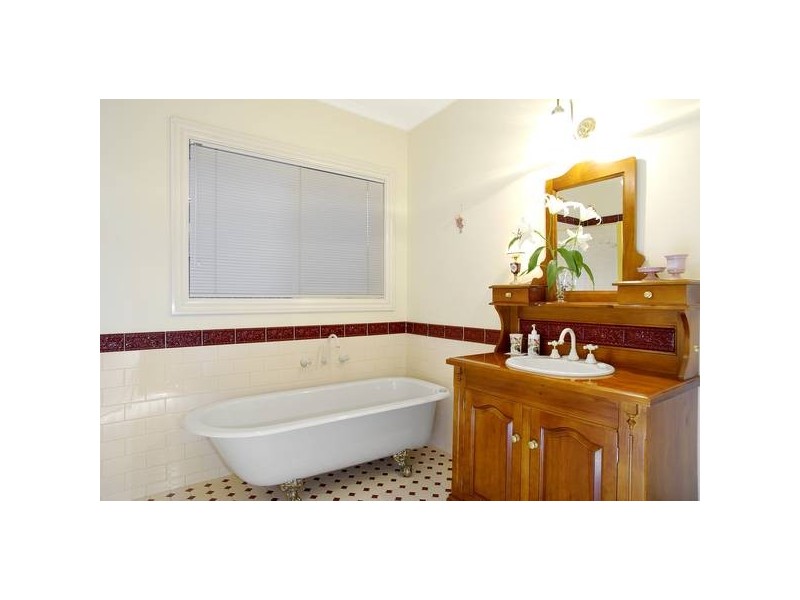 50 Lara Blvd, Lara VIC 3212