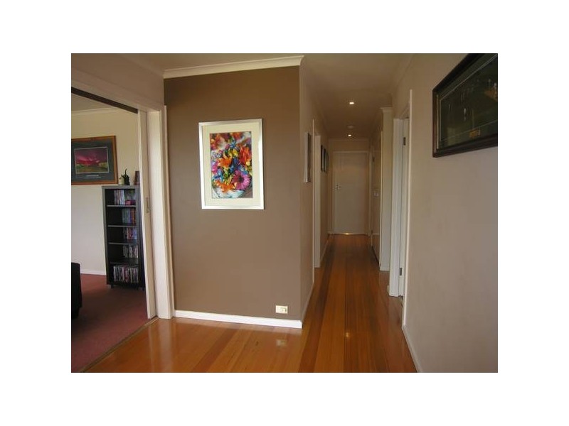 6 Minehan Court, Corio VIC 3214