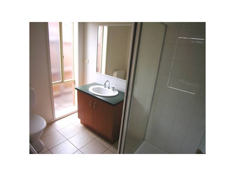 1B Young Street, Lara VIC 3212