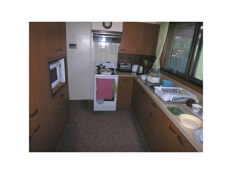 24 Rodborough Crescent, Corio VIC 3214