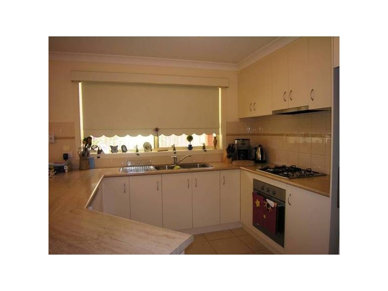 37 Buckingham Street, Lara VIC 3212