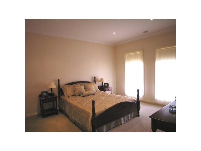 52 Buckingham Street, Lara VIC 3212