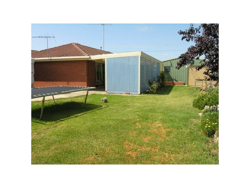 40 Coleraine Crescent, Corio VIC 3214