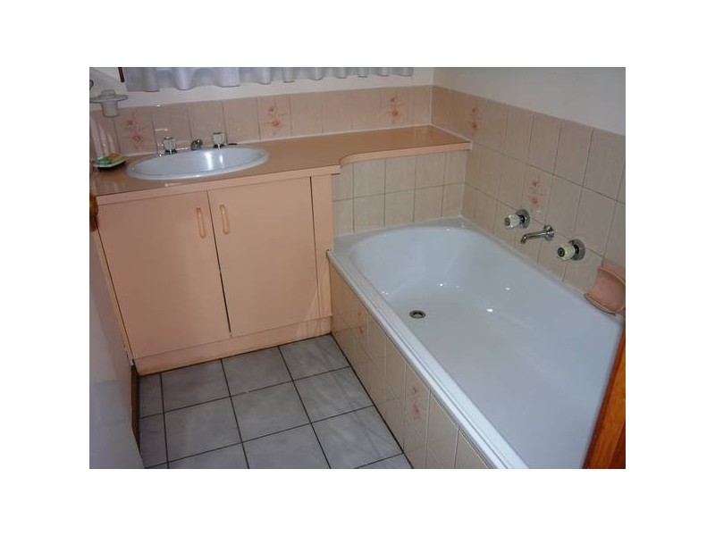 40 Coleraine Crescent, Corio VIC 3214