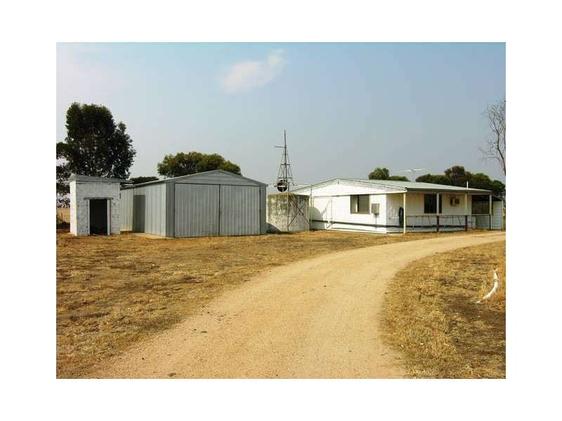 12 Mouyong Road, Little River VIC 3211