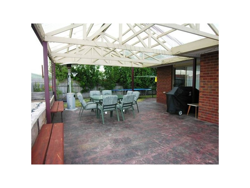 3 Therese Court, Lara VIC 3212