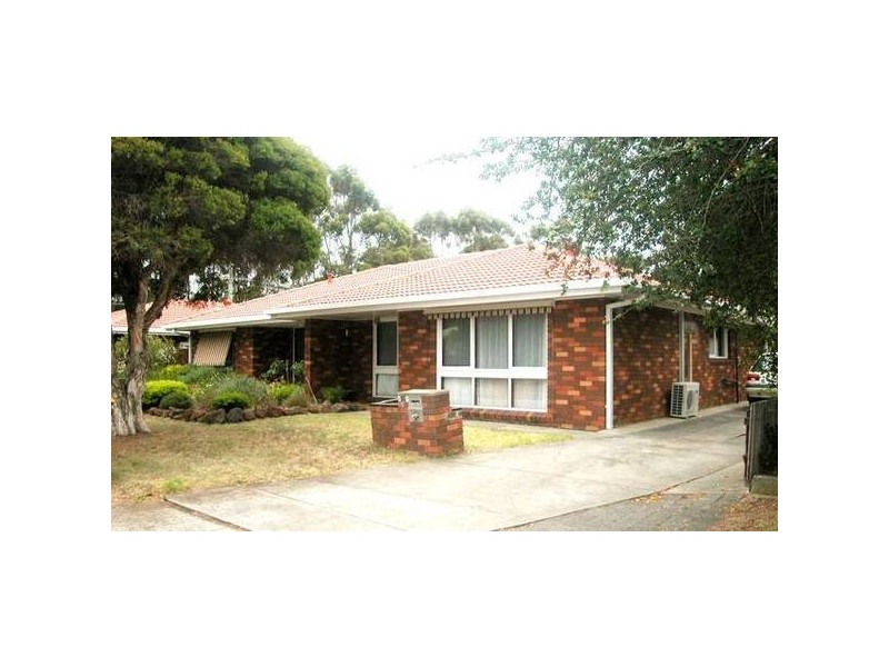 4/1 Mark St, Lara VIC 3212