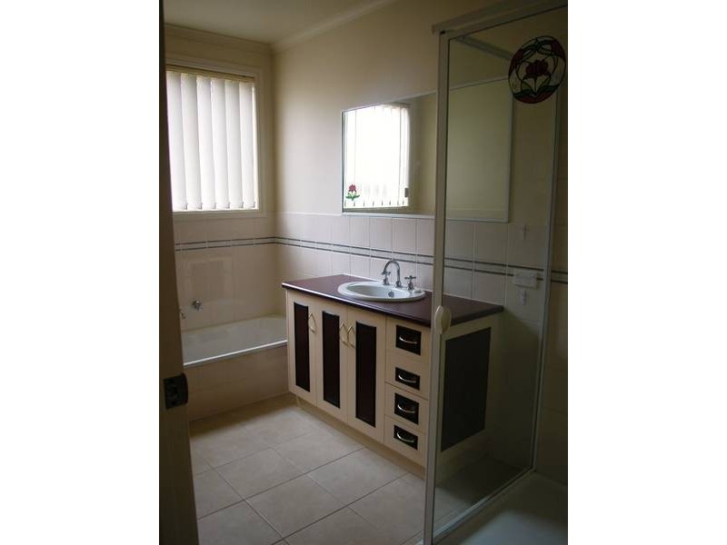 5 Argun Court, Lara VIC 3212