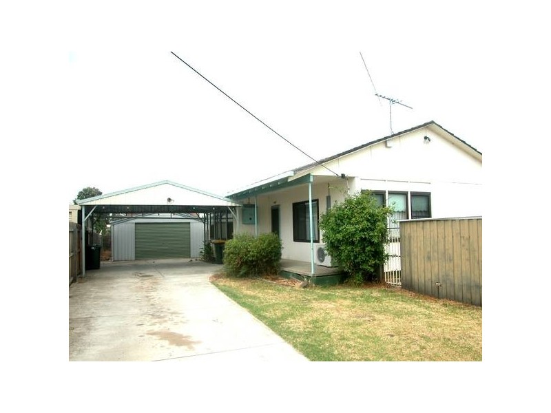 30 Georgia Grove, Corio VIC 3214