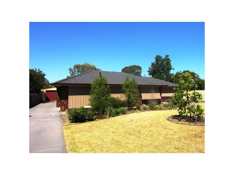 9 Plover Street, Lara VIC 3212