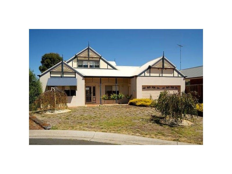 7 Nanton Close, Lara VIC 3212