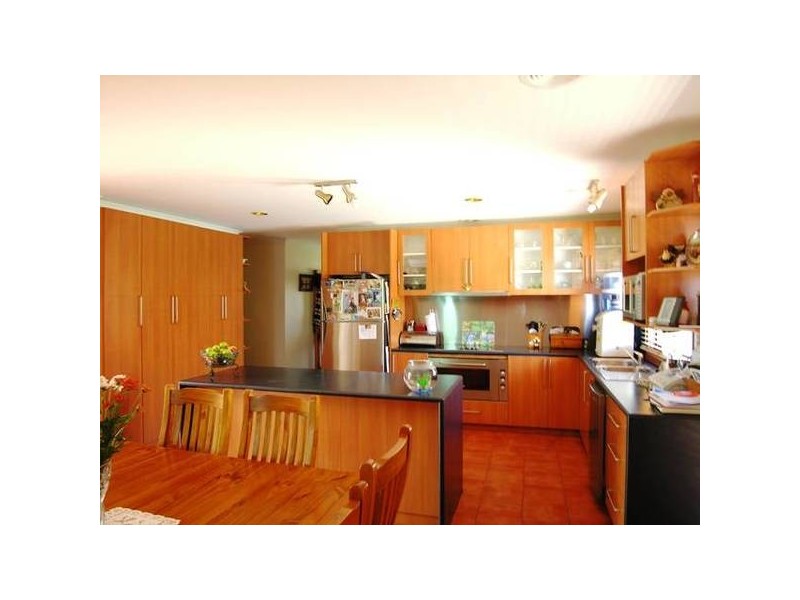 8 Cudgee Court, Corio VIC 3214