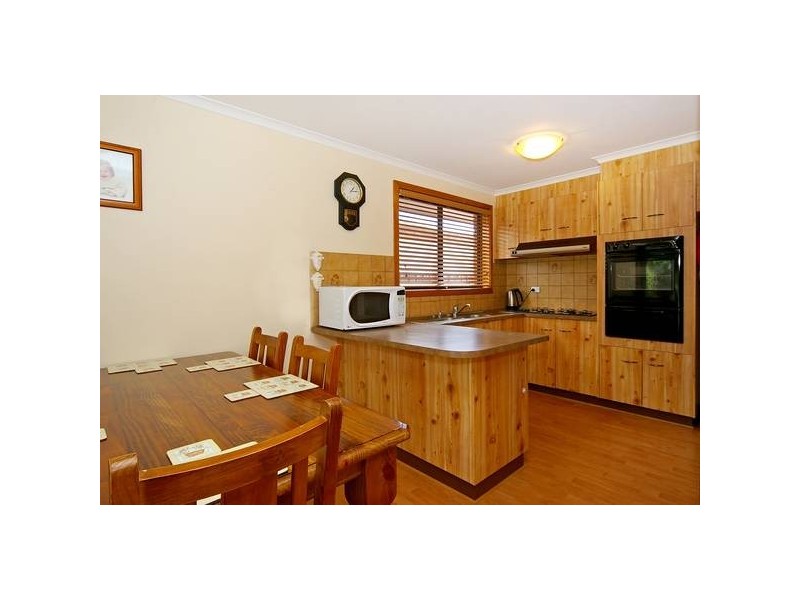 24 Henderson Drive, Lara VIC 3212