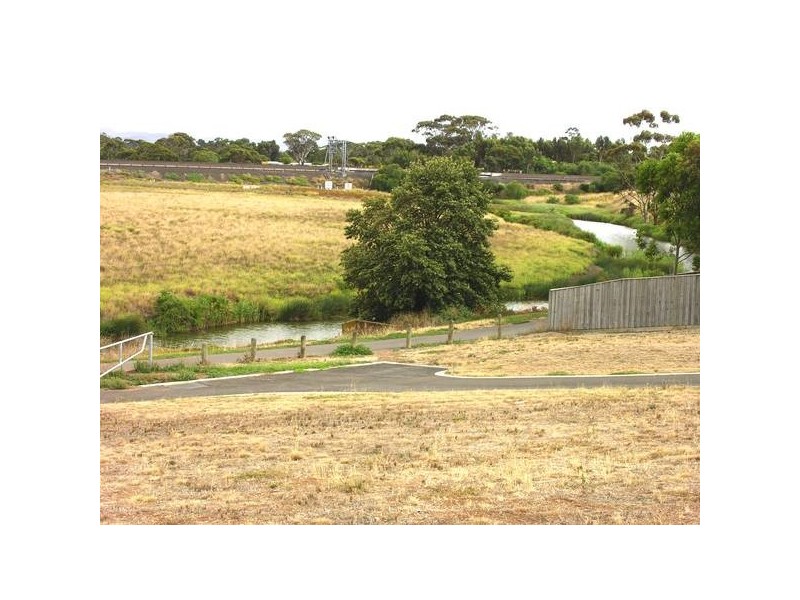 3 Nanton Close, Lara VIC 3212