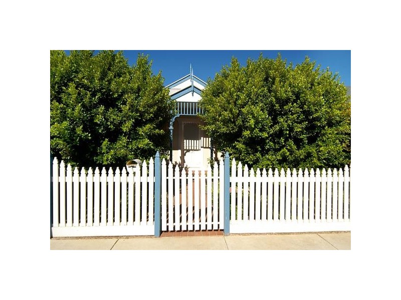 6 Francis Court, Lara VIC 3212