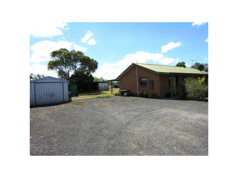 85 Old Melbourne Road, Lara VIC 3212