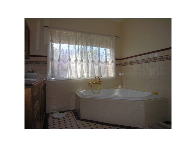 12 Balagundi Drive, Lara VIC 3212