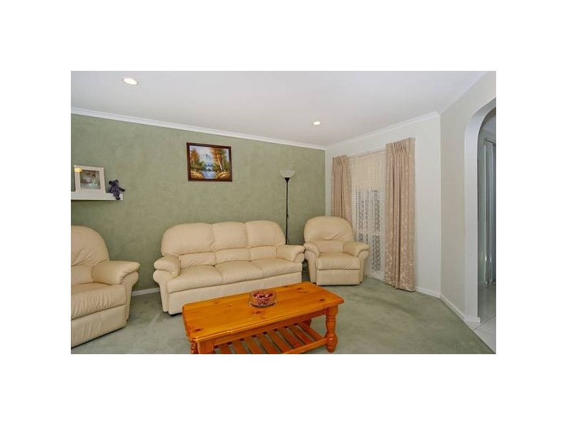 11 Lake Road, Lara VIC 3212