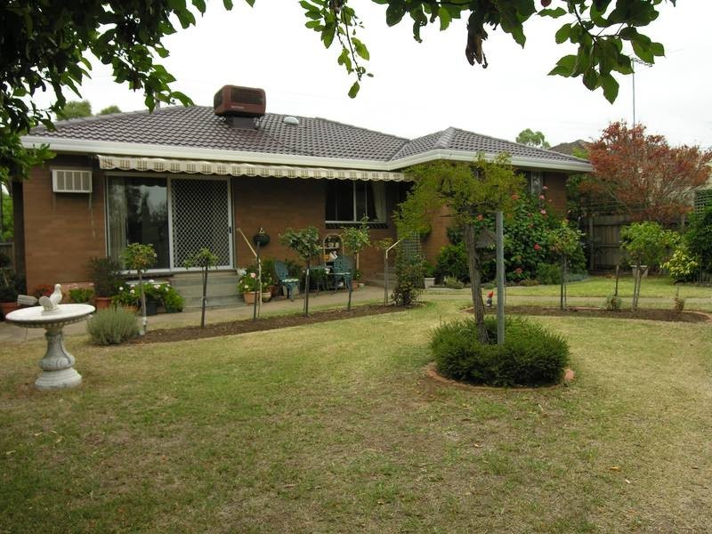 39 Station Lake Road, Lara VIC 3212