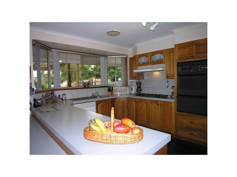 18 Teesdale Court, Lara VIC 3212