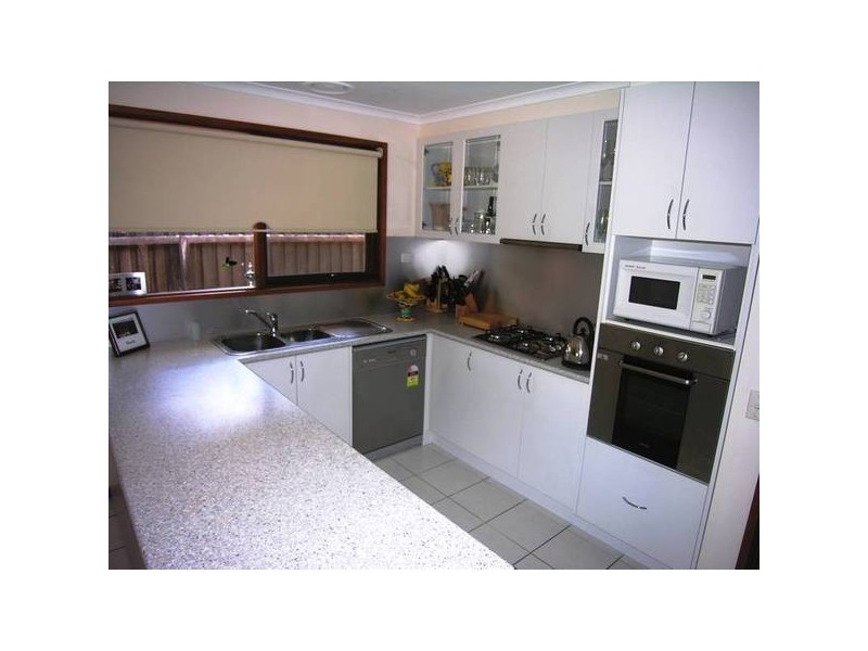 10 Kyema Drive, Lara VIC 3212