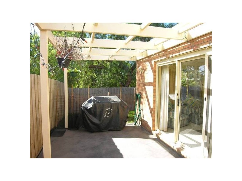 13 Maria Court, Lara VIC 3212