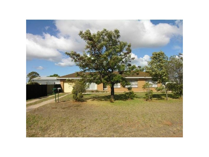 50 Clover Street, Lara VIC 3212
