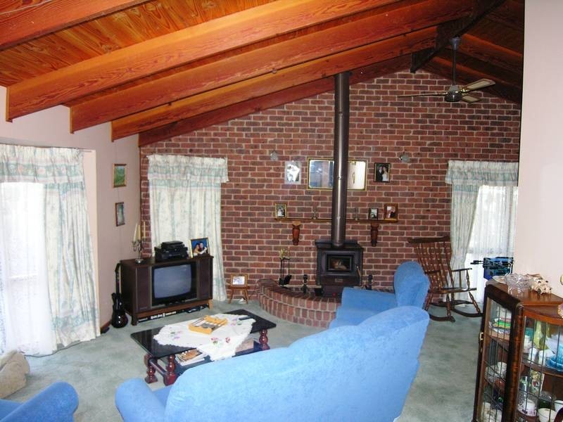 70 Manna Gum Place, Anakie VIC 3221