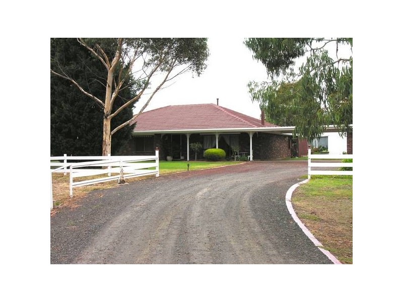 565 Windermere Road, Lara VIC 3212