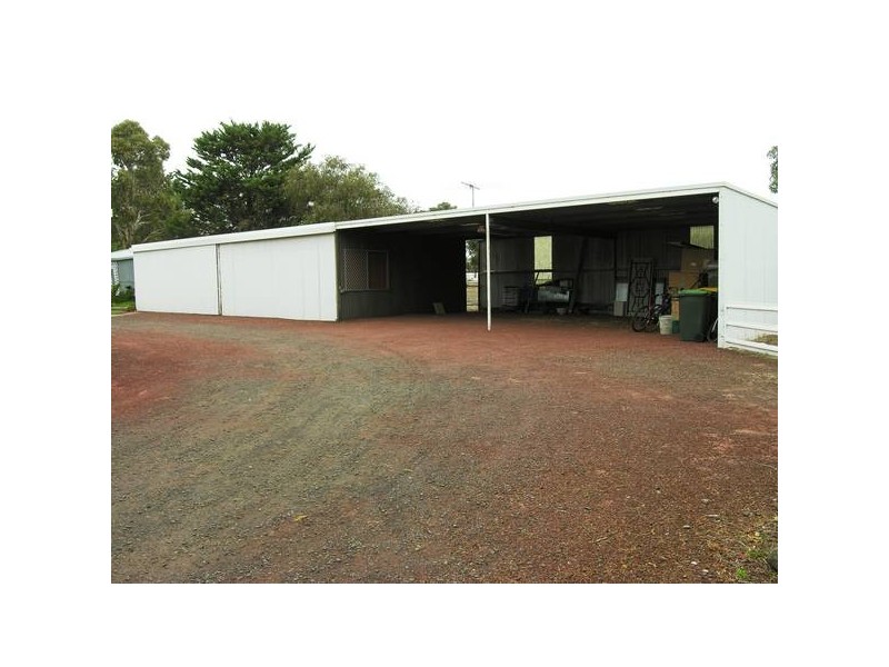 565 Windermere Road, Lara VIC 3212