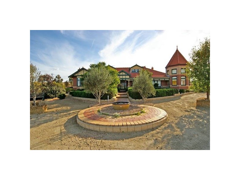 50 McNeill Court, Lara VIC 3212