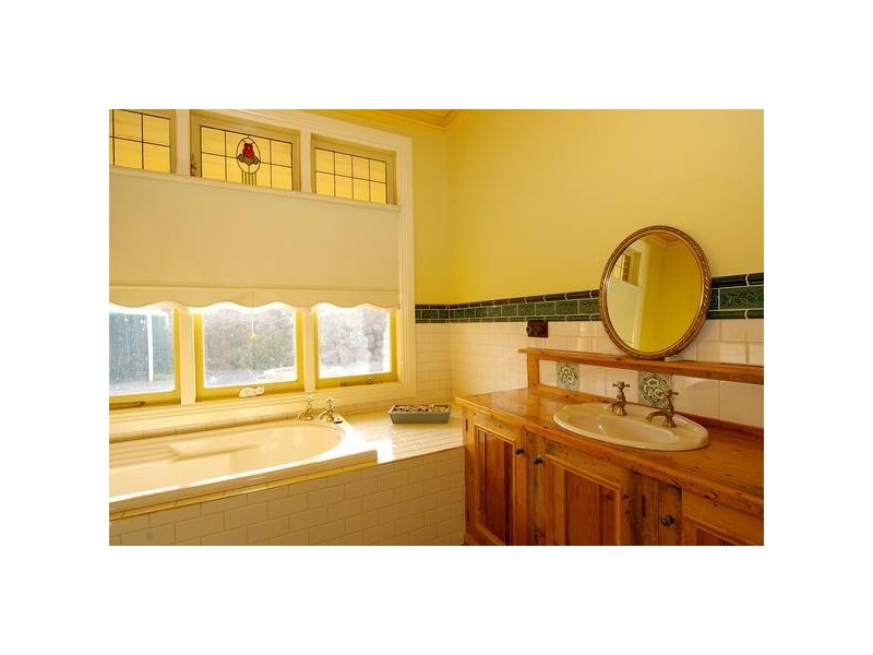 50 McNeill Court, Lara VIC 3212