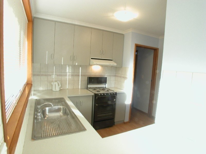 3/20 Buckingham St, Lara VIC 3212