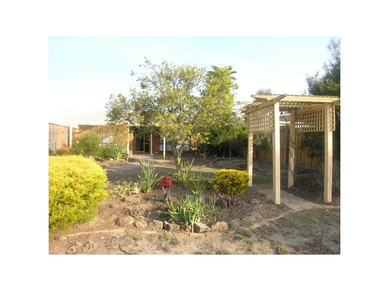 21 Smeaton Close, Lara VIC 3212