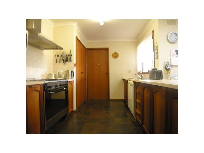 21 Smeaton Close, Lara VIC 3212