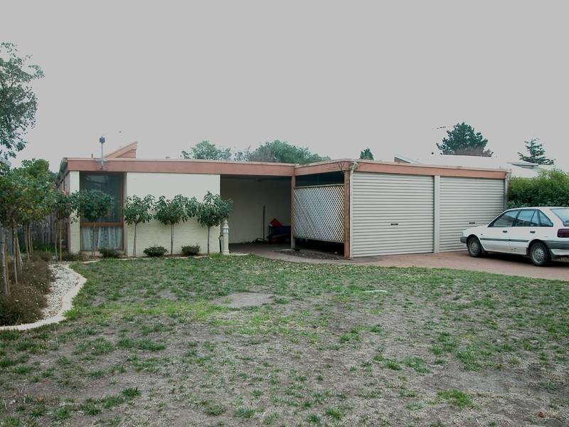 9 Allister Court, Lara VIC 3212