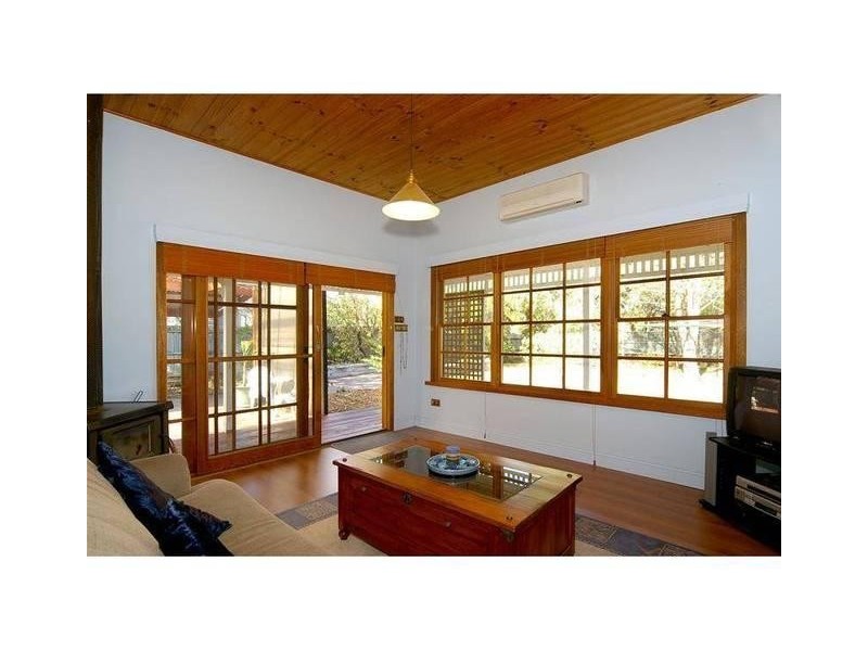 30 River Street, Little River VIC 3211