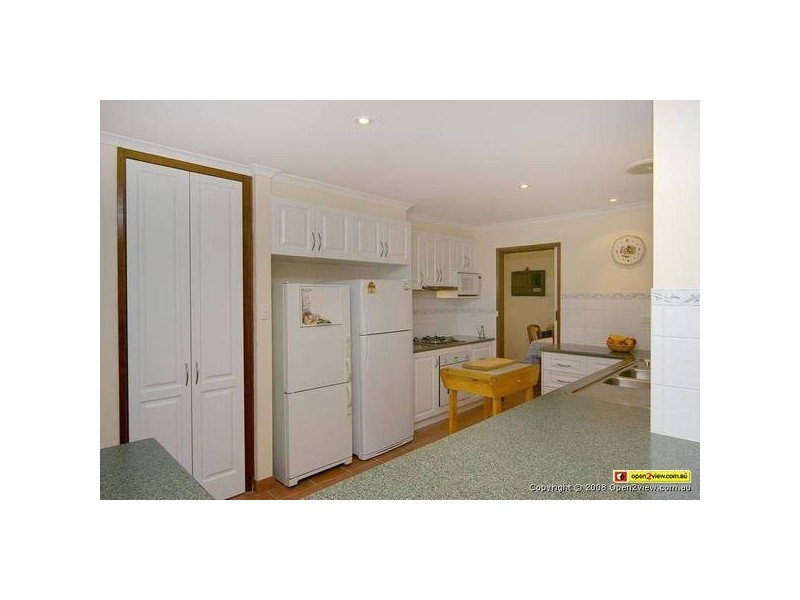 13 Walkers Road, Lara VIC 3212