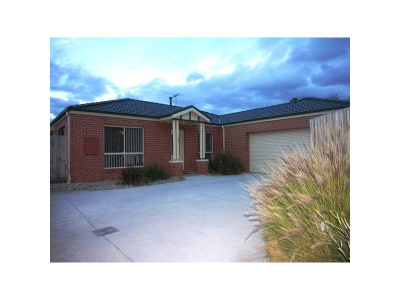 3/6 Curletts Road, Lara VIC 3212