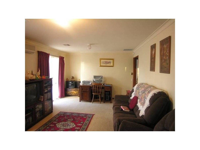 1/117 Kees Road, Lara VIC 3212