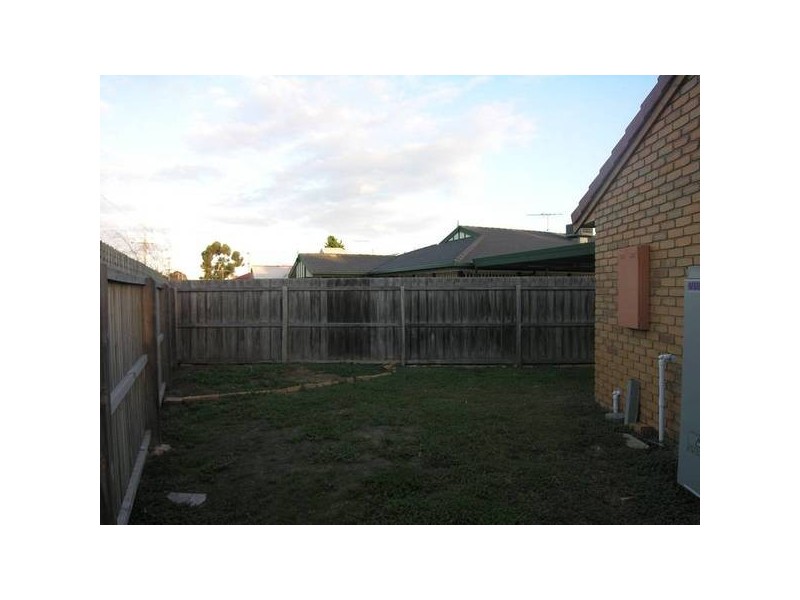 1/117 Kees Road, Lara VIC 3212