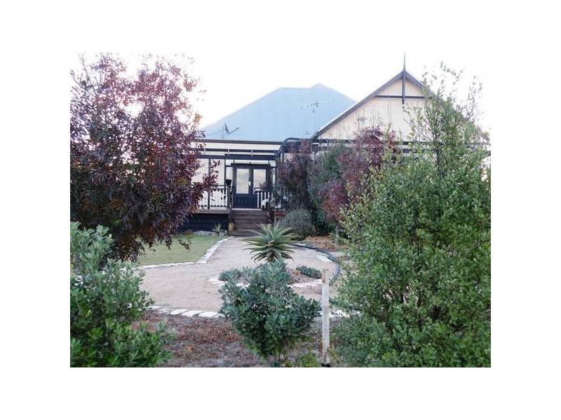 50 Osterlund Court, Lara VIC 3212