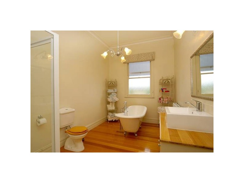 50 Osterlund Court, Lara VIC 3212