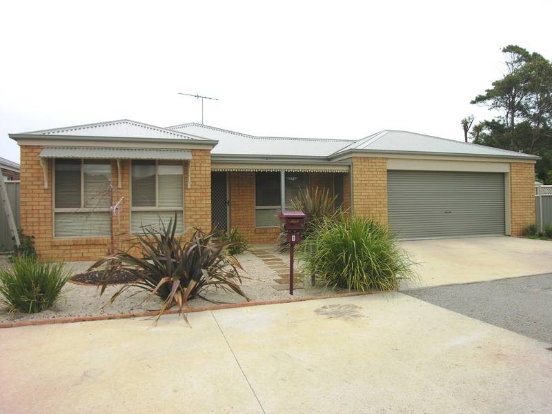 9 Nilaur PLace, Lara VIC 3212