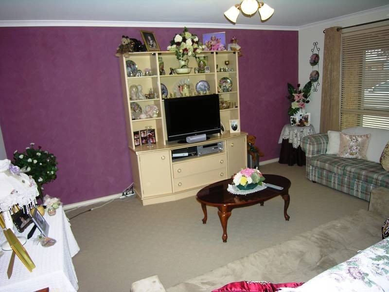 9 Nilaur PLace, Lara VIC 3212