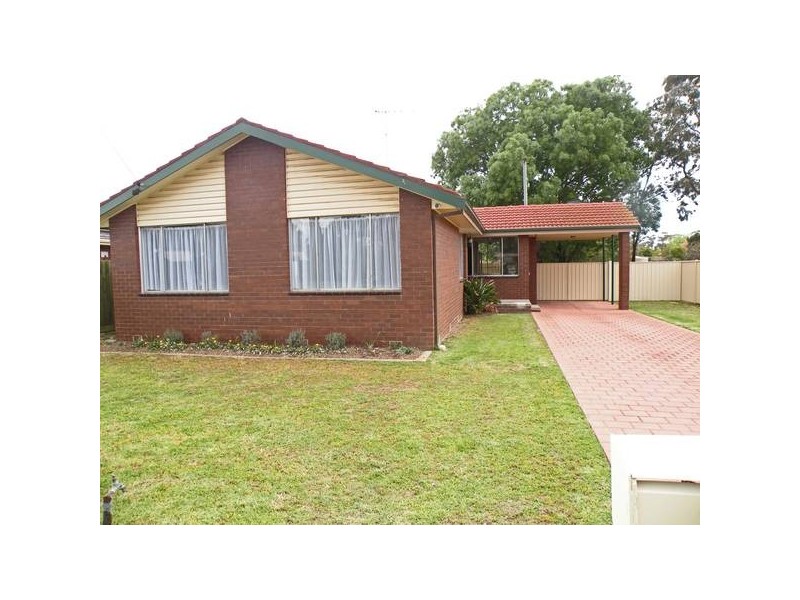 83 Smeaton Close, Lara VIC 3212