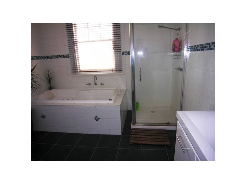 95 Hams Lane, Anakie VIC 3221