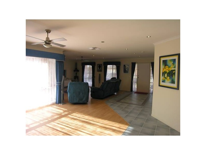 15 Wheat Court, Lara VIC 3212